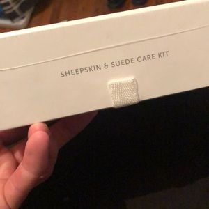 UGG Sheepskin & Suede Care Kit